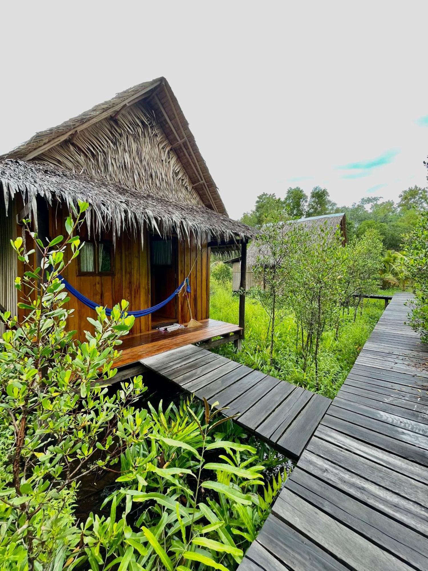 Lily'S Riverhouse Prek Svay Village Exterior photo