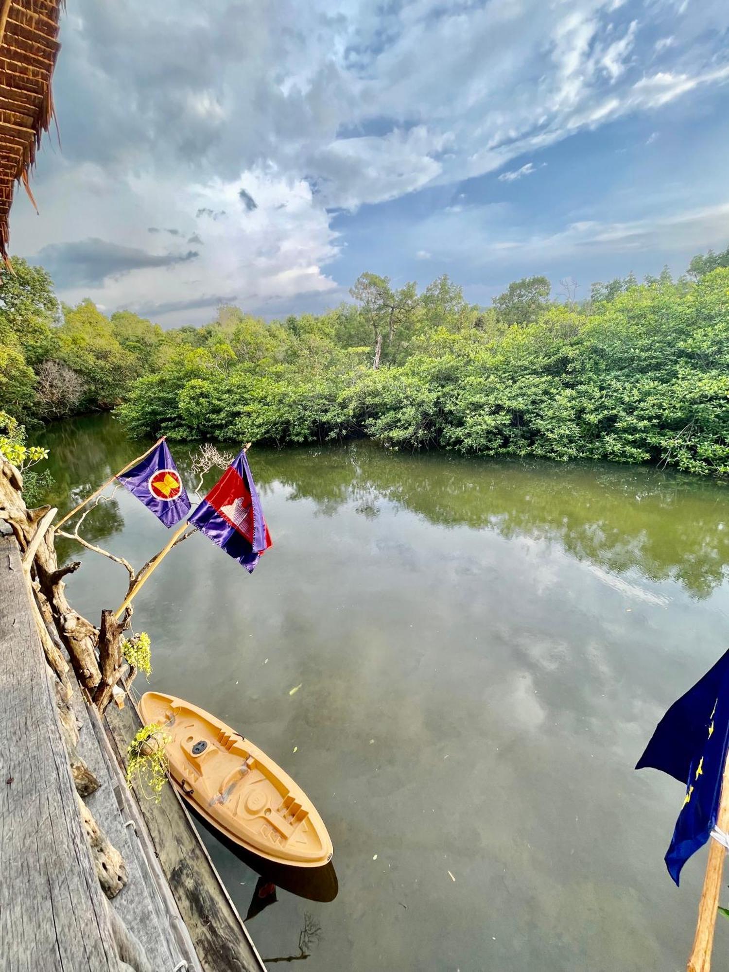 Lily'S Riverhouse Prek Svay Village Exterior photo