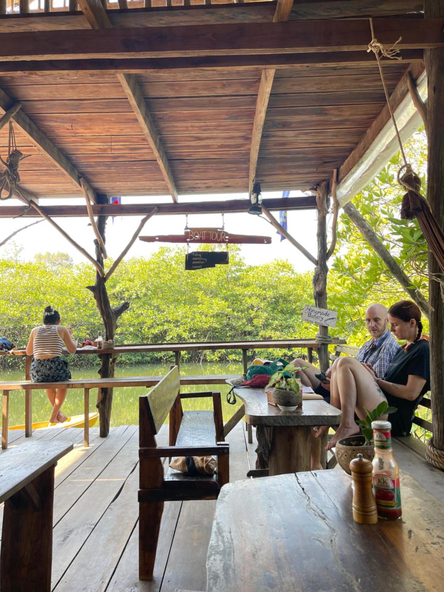 Lily'S Riverhouse Prek Svay Village Exterior photo
